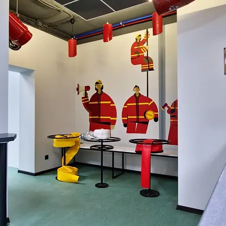 Fire Station Hostel *